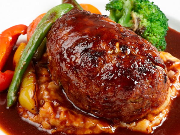 プリフィクスランチ 1,300円<br>主菜 単品950円