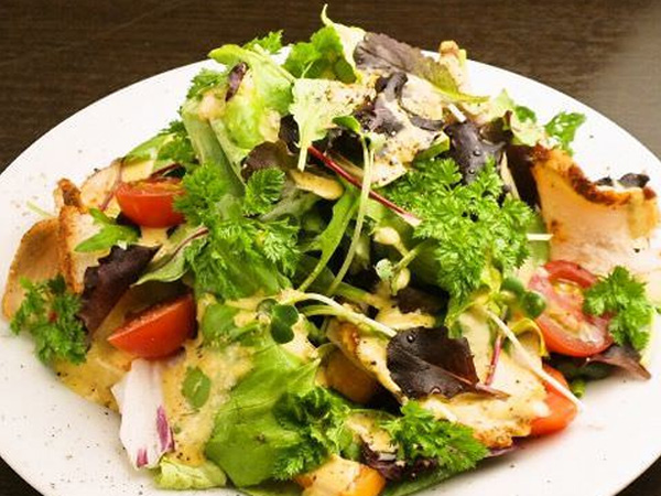 サラダ・肉サラダ